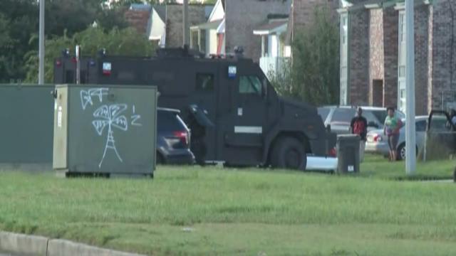 Suspect arrested after nine-hour standoff with NOPD, SWAT | wwltv.com