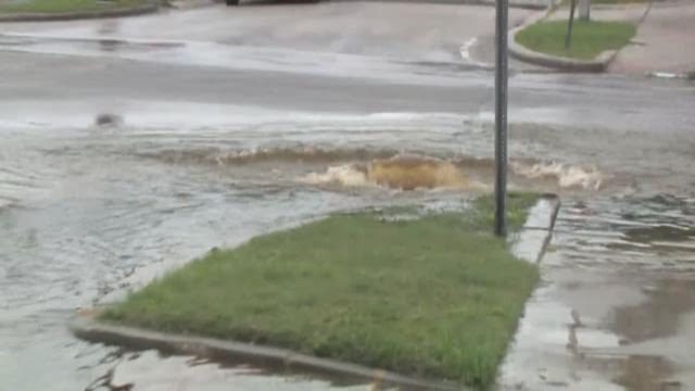 Viewer photos | Flooded mess on Metairie streets