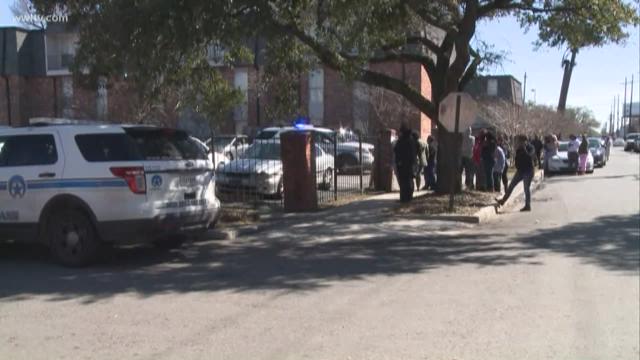 Man, woman found shot to death inside New Orleans apartment | wwltv.com